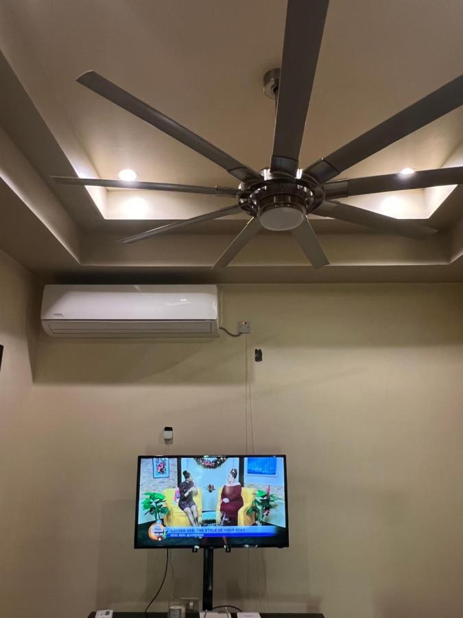Kingston Oasis One Bedroom Luaran gambar